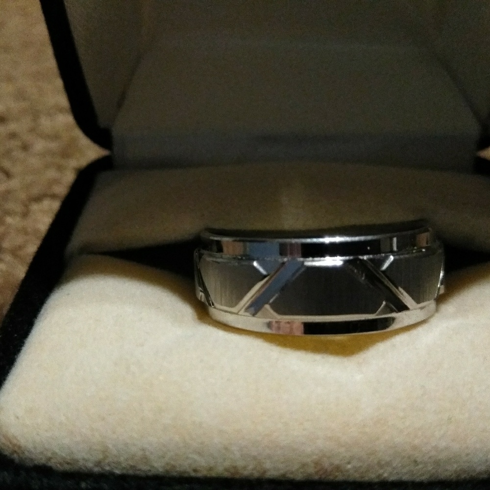 Men's Ring